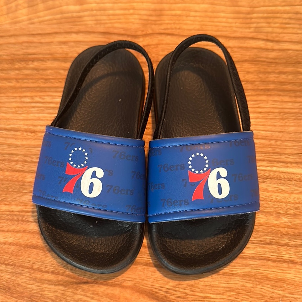Toddler - Sixers slides